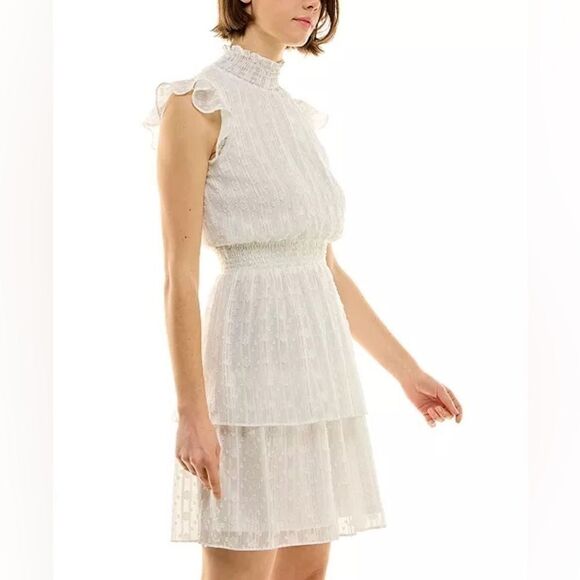 BCX Juniors' Swiss-Dot Dress,New off white Short sleeves Smocked neckline Large - Picture 3 of 12